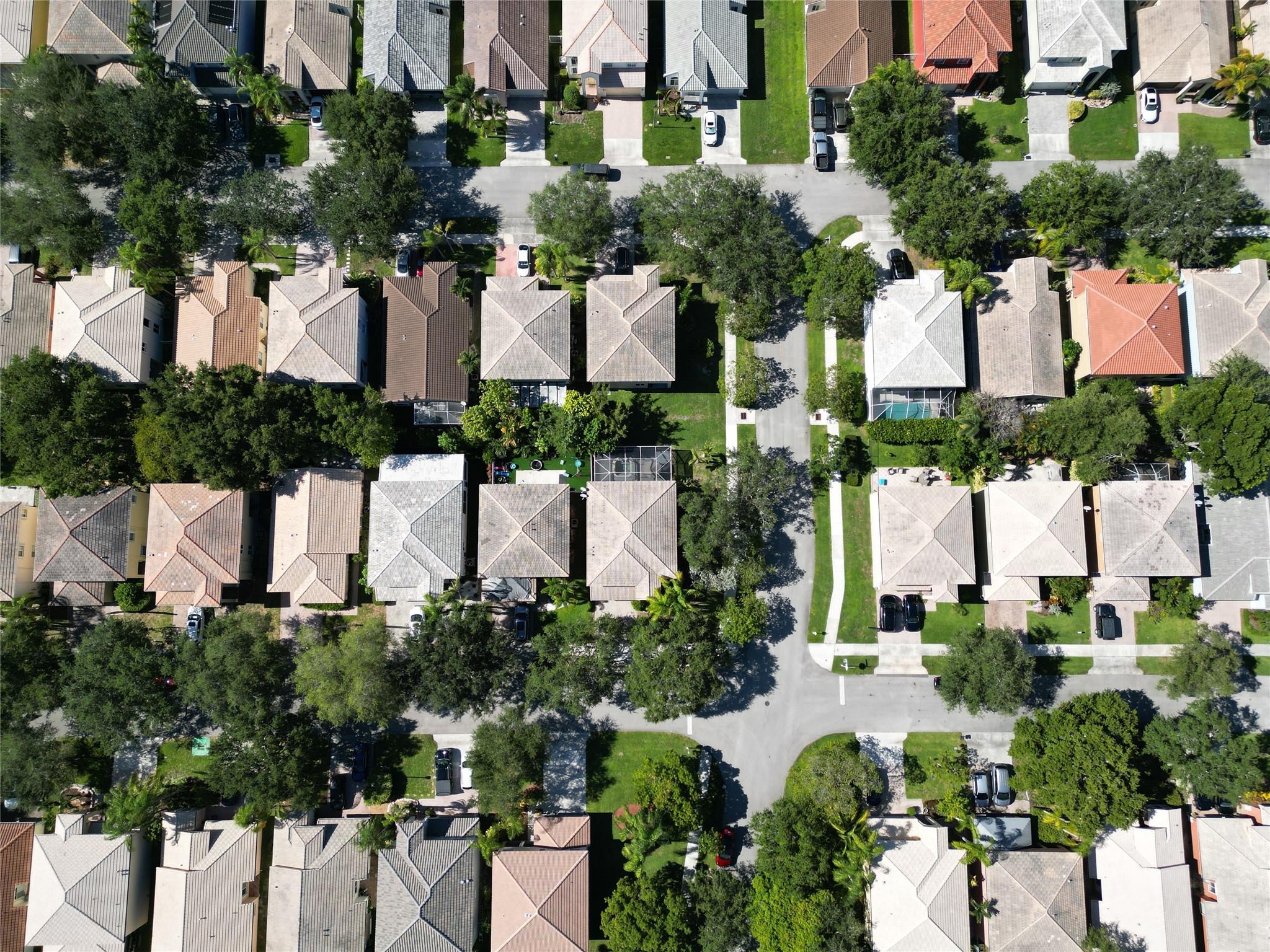 Regency Lakes At Coconut - Residential