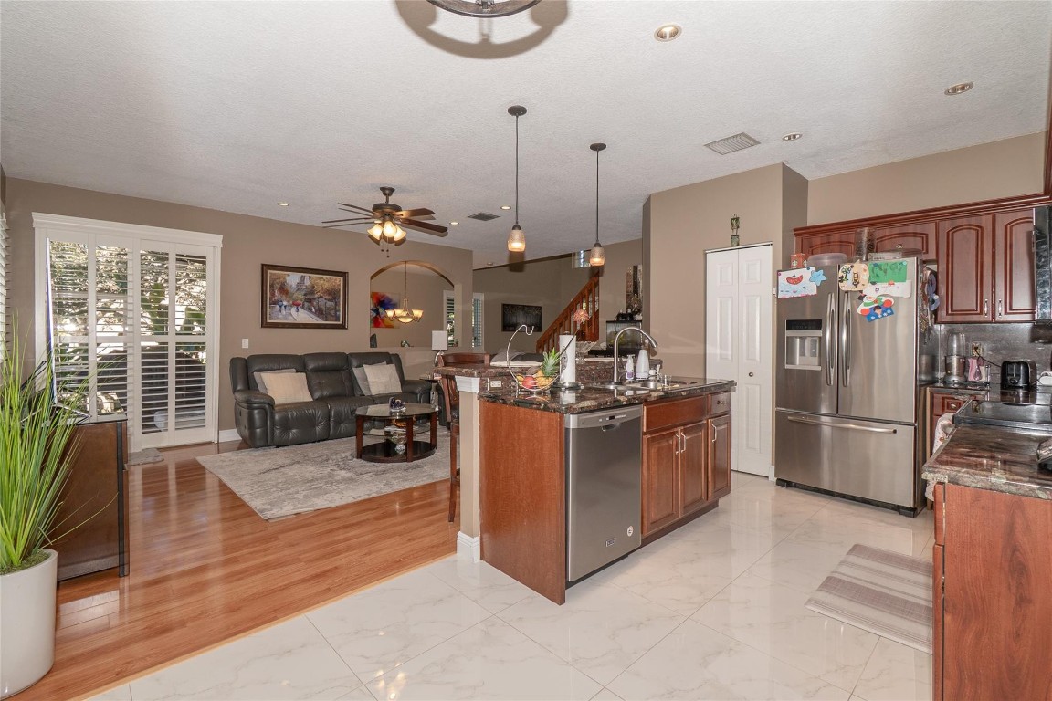 Regency Lakes At Coconut - Residential