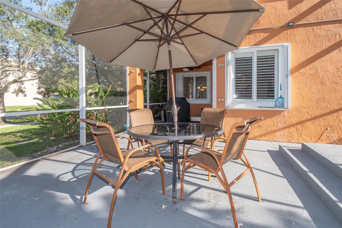 Regency Lakes At Coconut - Residential