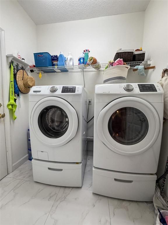 Regency Lakes At Coconut - Residential