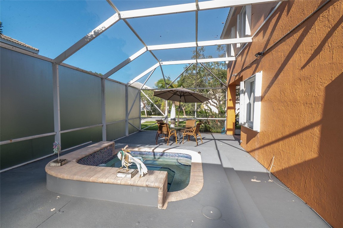 Regency Lakes At Coconut - Residential