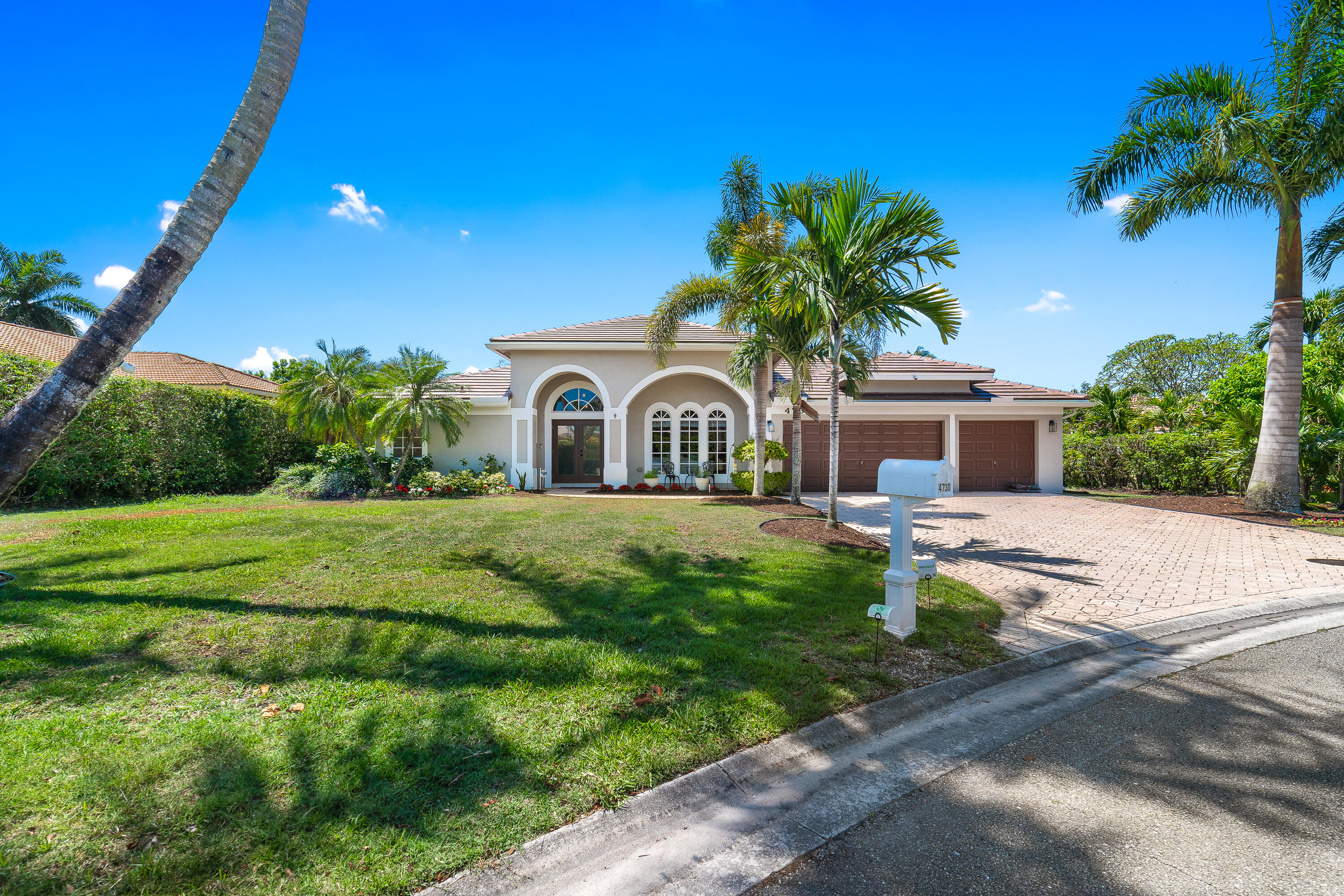 CYPRESS CREEK COUNTRY CLUB SW QUAD - Residential