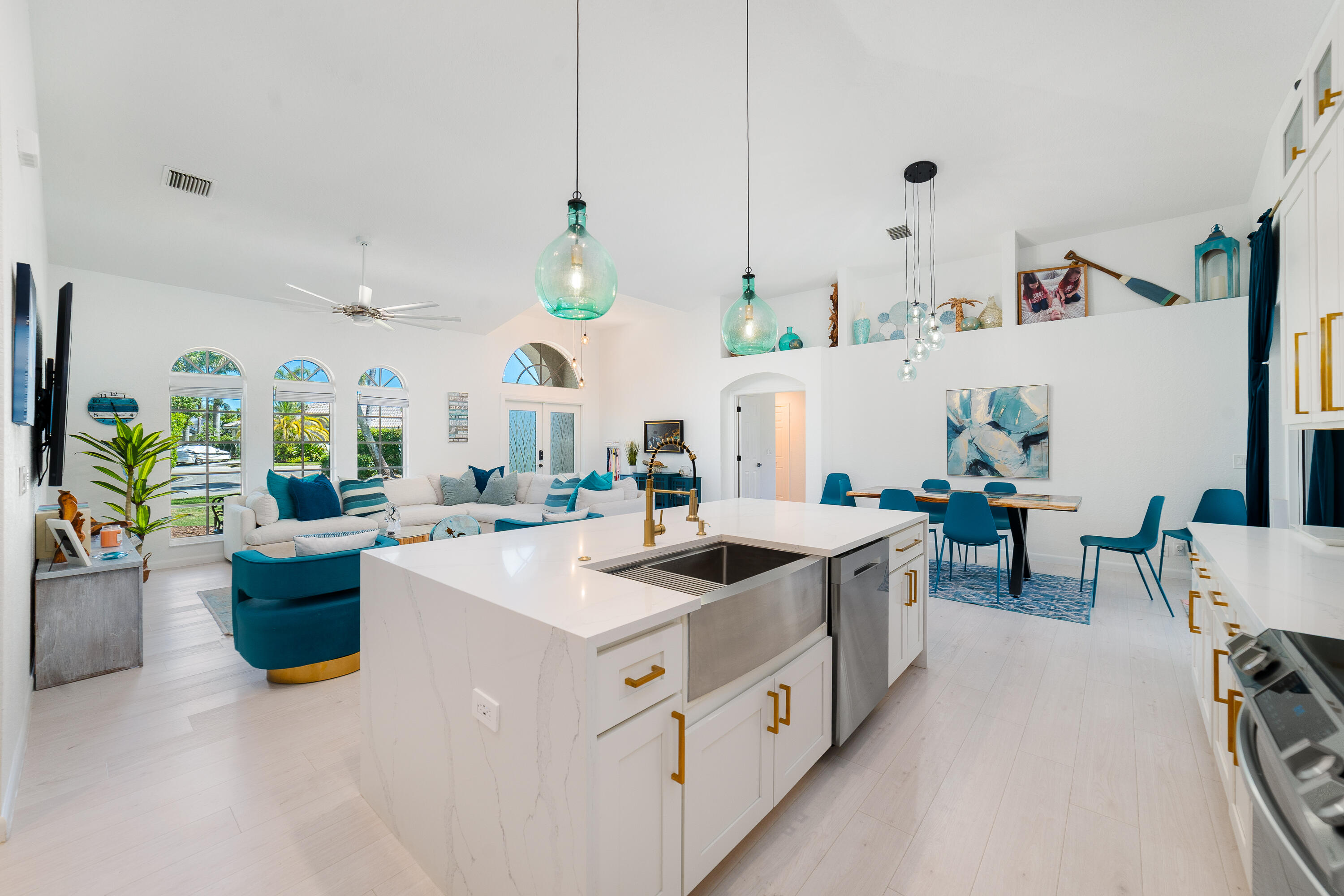 CYPRESS CREEK COUNTRY CLUB SW QUAD - Residential
