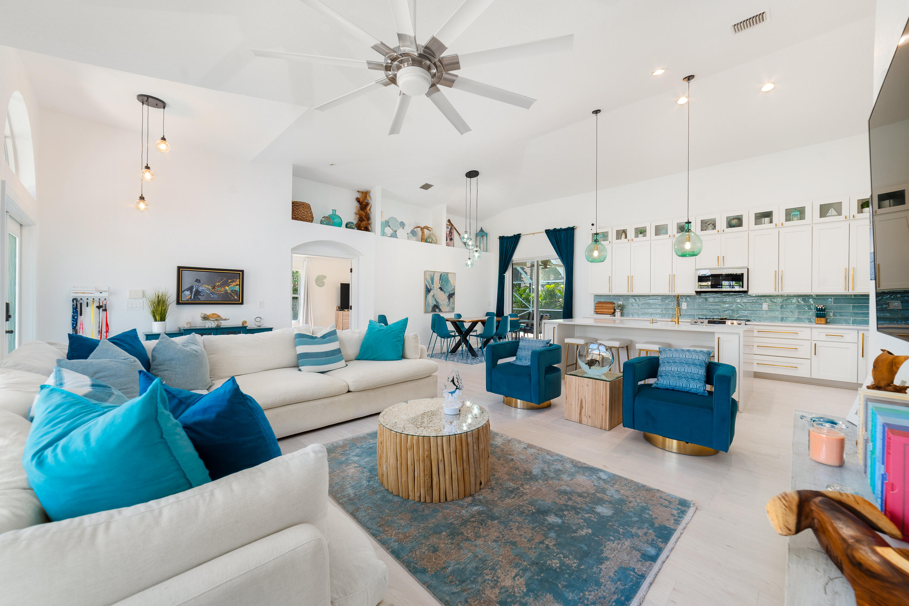 CYPRESS CREEK COUNTRY CLUB SW QUAD - Residential