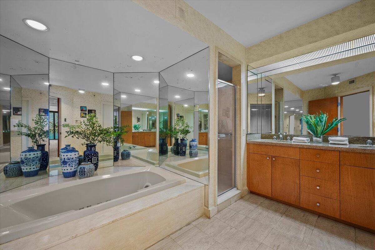 ENCLAVE OF PALM BEACH CONDO - Residential