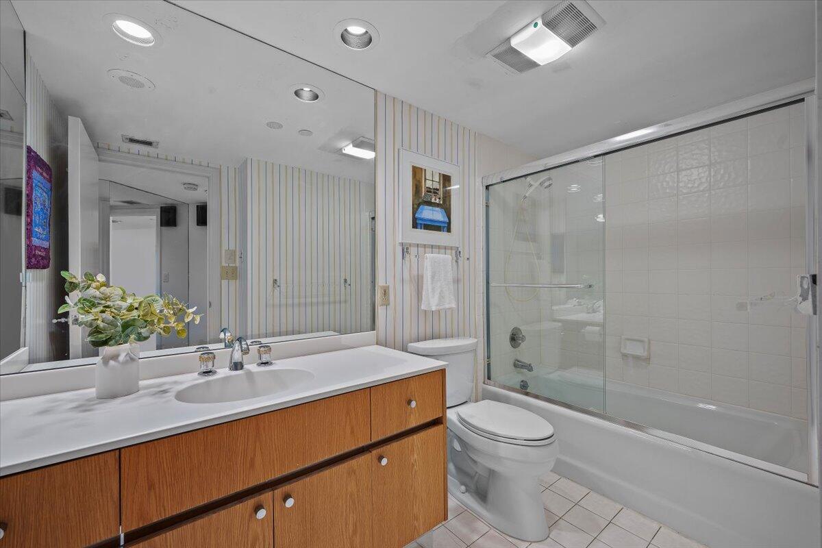 ENCLAVE OF PALM BEACH CONDO - Residential