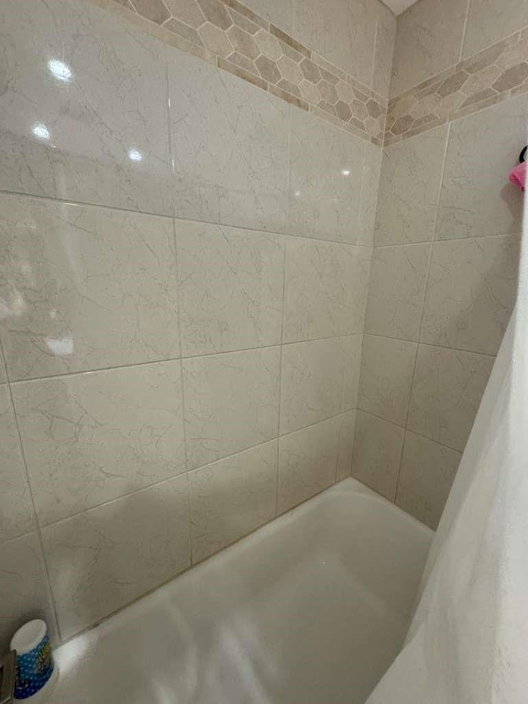 Ramblewood 76-49 B - Residential Lease