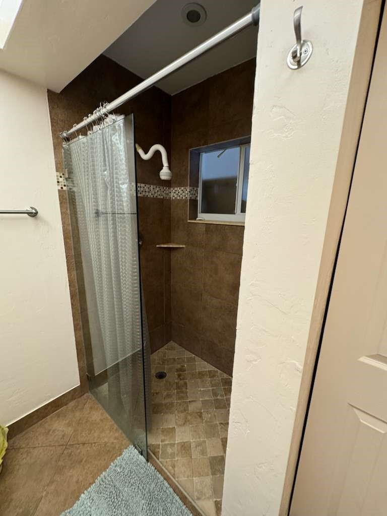 Ramblewood 76-49 B - Residential Lease