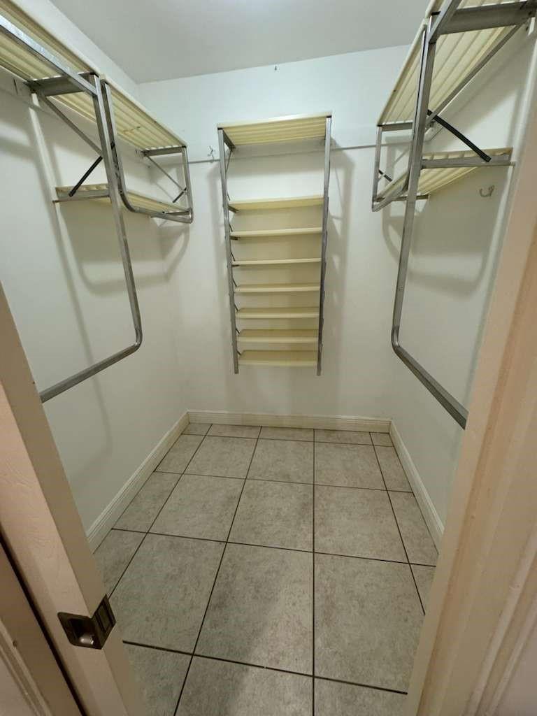 Ramblewood 76-49 B - Residential Lease