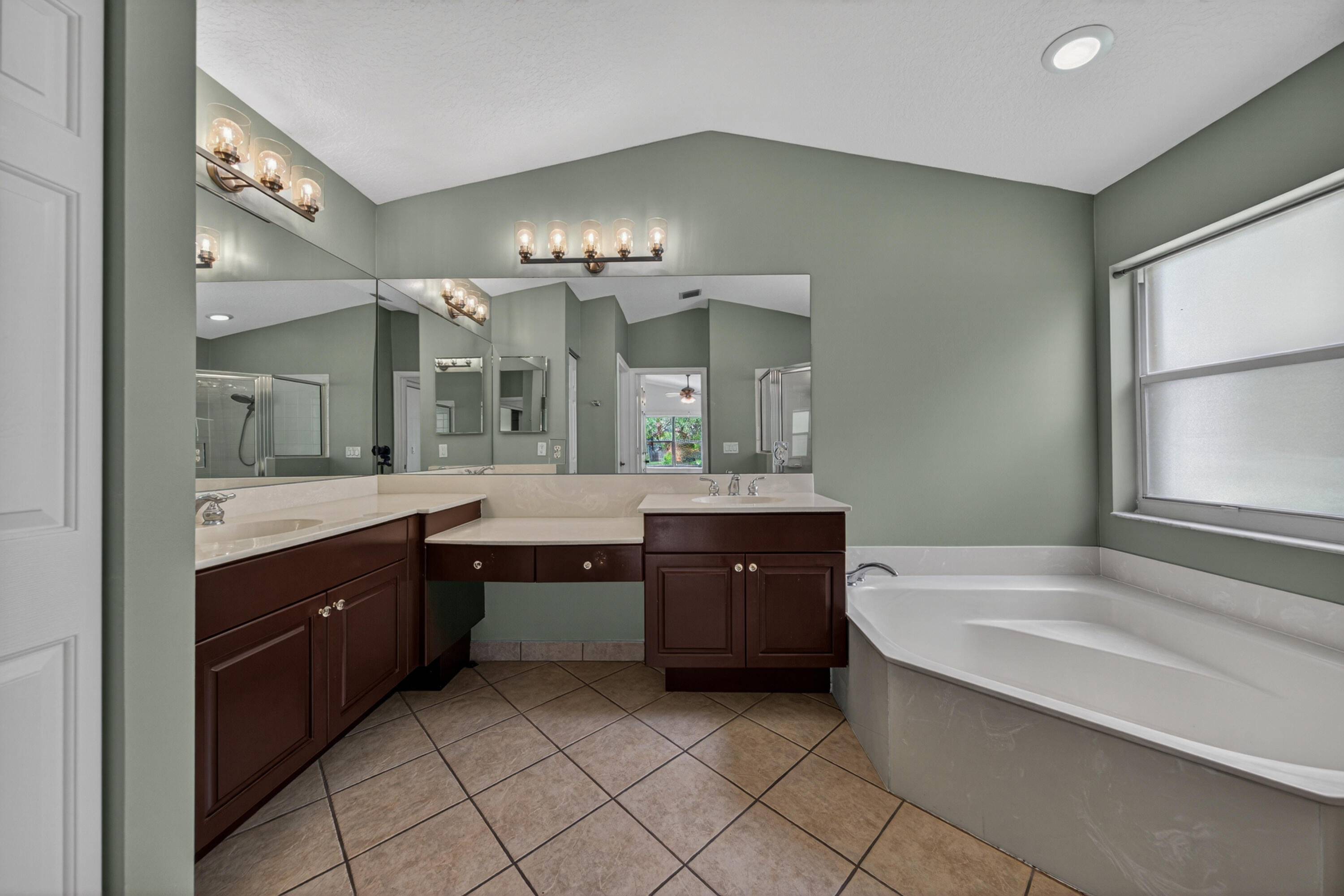VULCAN MATERIALS COMPANY PLAT - Residential