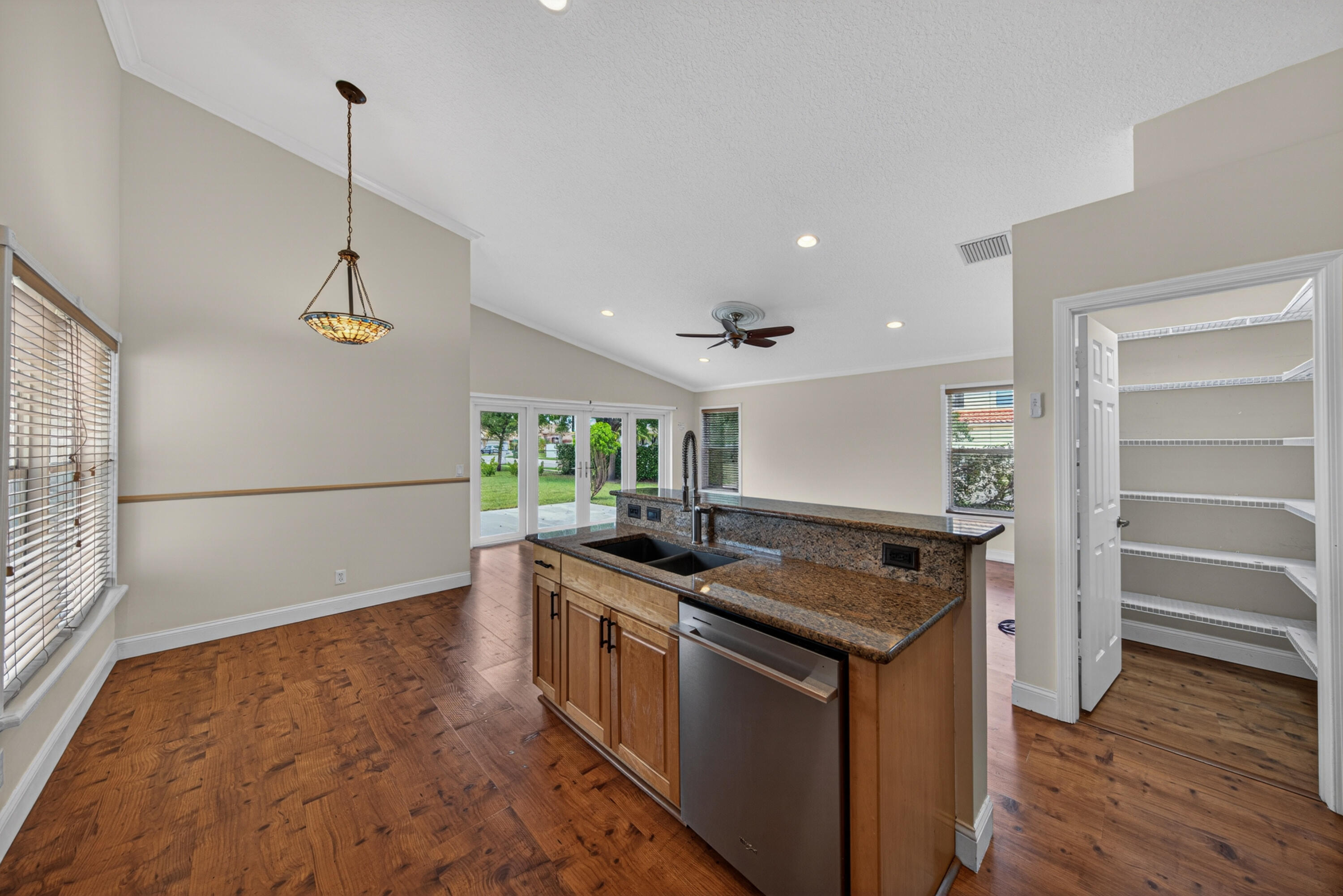 VULCAN MATERIALS COMPANY PLAT - Residential