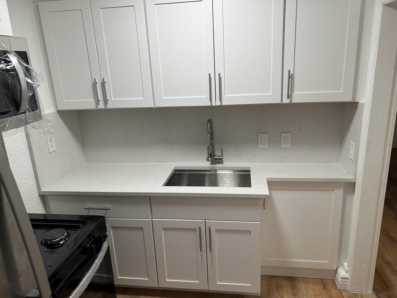 Adorable studio in Kelsey City ready for its new tenant! Luxury vinyl floors and beautifully tiled bathroom. New appliances and gas stove. Just a few blocks away from the Kelsey City Park that offers tennis courts, play ground, and intracoastal scenery. Pets OK with some restrictions. Can be offered furnished at $1,750 or unfurnished at $1,550/month. Perfect centralized location. 15 mins from downtown West Palm Beach, 15 minutes from Jupiter Beaches, and 10 mins to I-95.