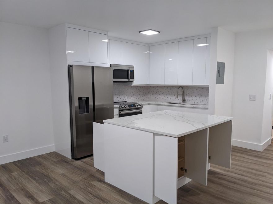 Remodeled and Move in Ready!!! This unit is Close to John Prince Park, JFK Hospital, Shopping, Palm Beach State College, as well as a short drive to Beaches. Remodeled Kitchen with Brand New Appliances, new Bathroom with State of the Art features, Power Operated Window Treatments, and a Community Swimming Pool make this Turn Key Unit a great place to Live!!!