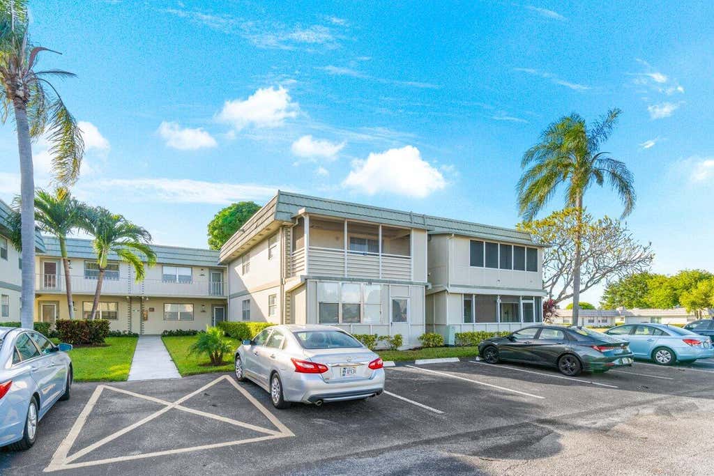 Photo of 119 Monaco C, Delray Beach, FL 33446 (MLS # R11038145)