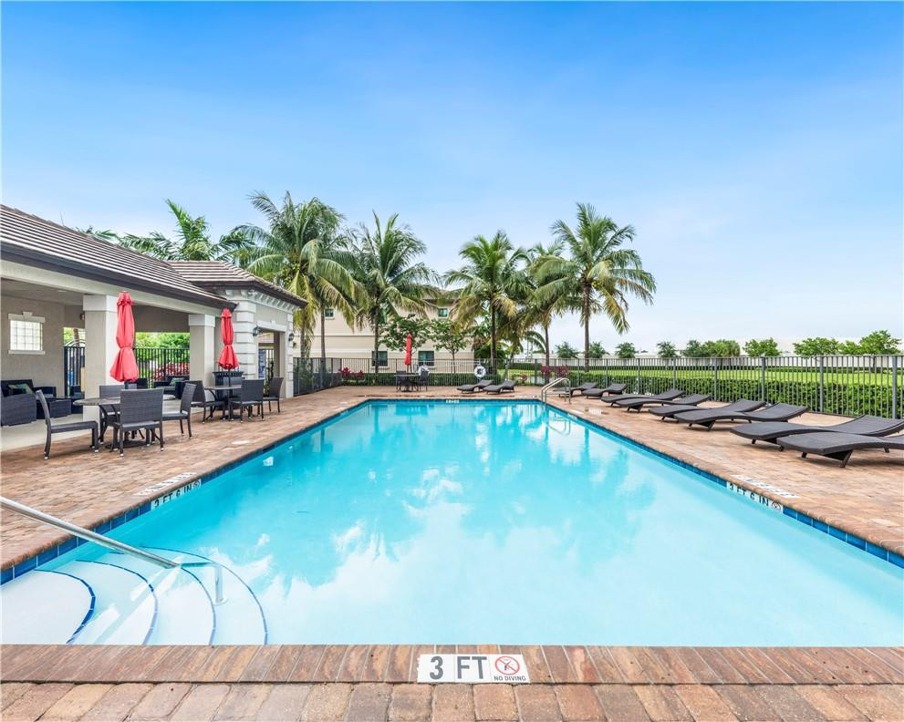 Dixie Landmark 155-10 B - Residential Lease