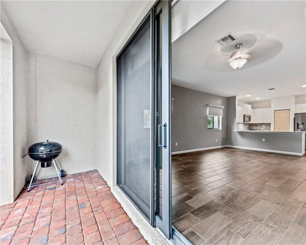 Dixie Landmark 155-10 B - Residential Lease