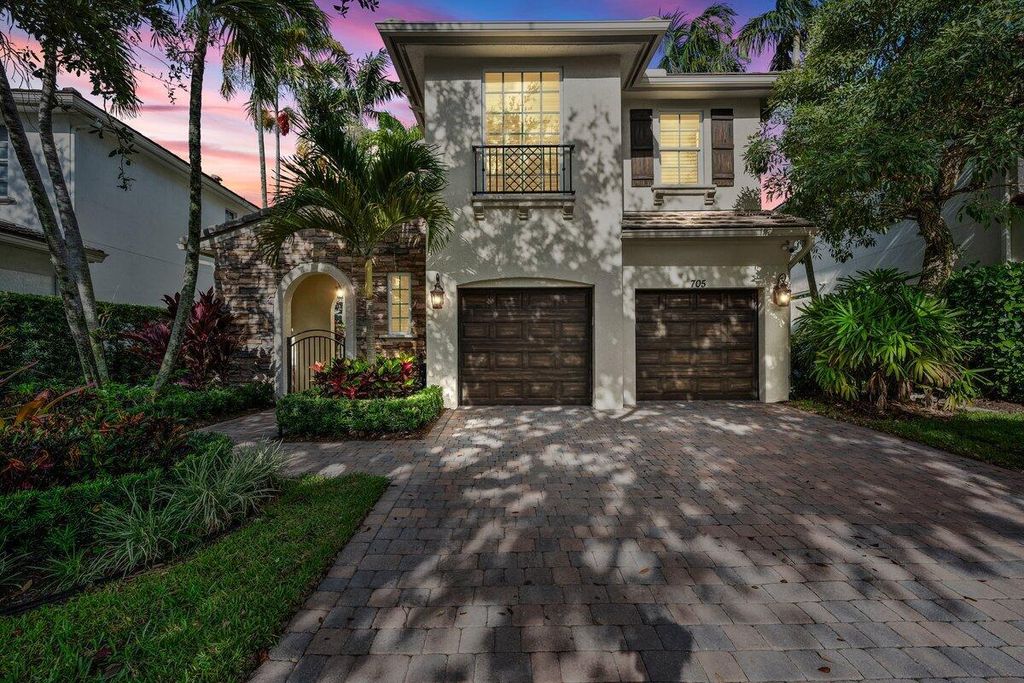 Photo of 705 Bocce Court, Palm Beach Gardens, FL 33410 (MLS # R11109364)