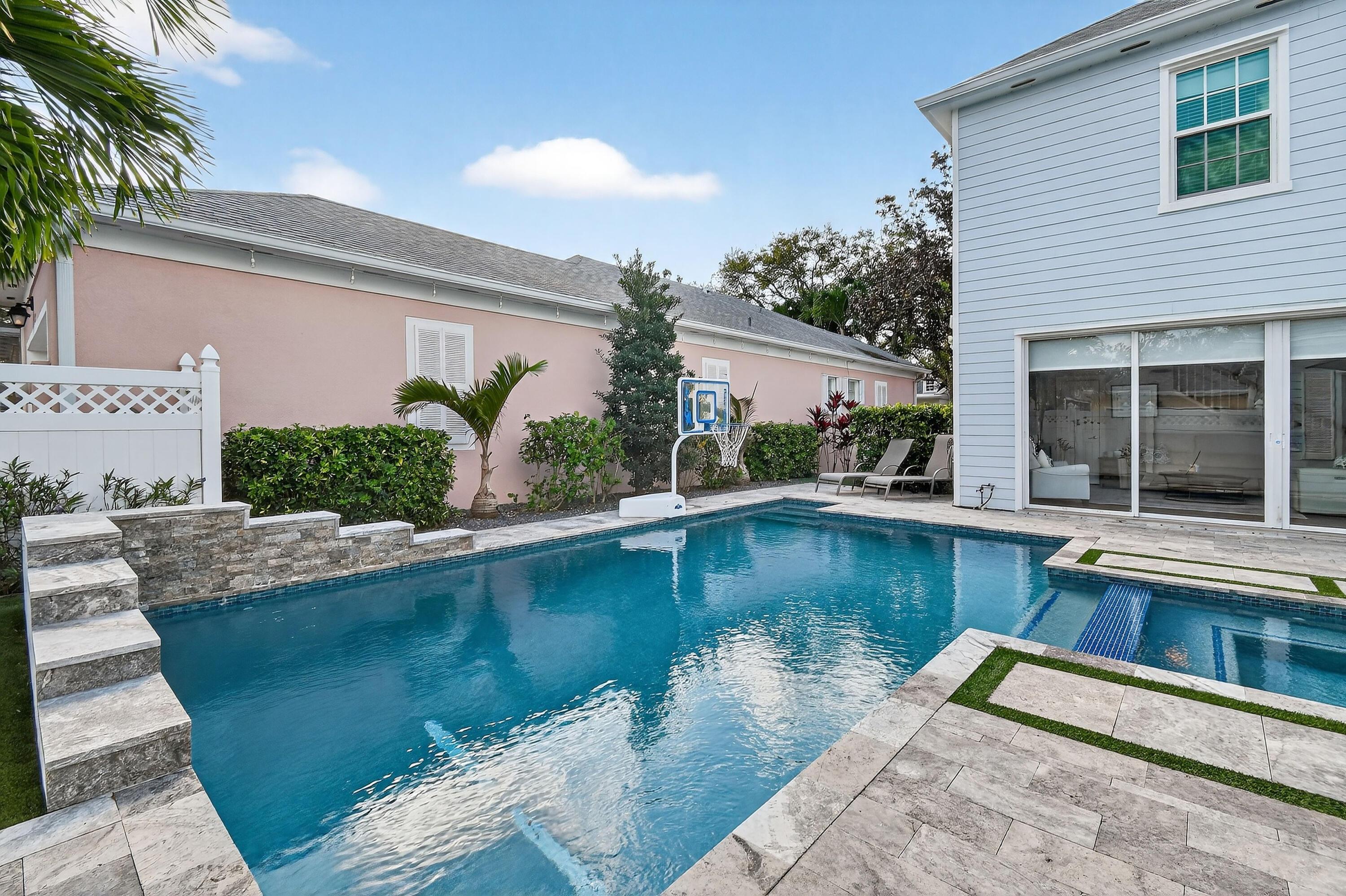 NEWHAVEN 7B PH 2 - Residential