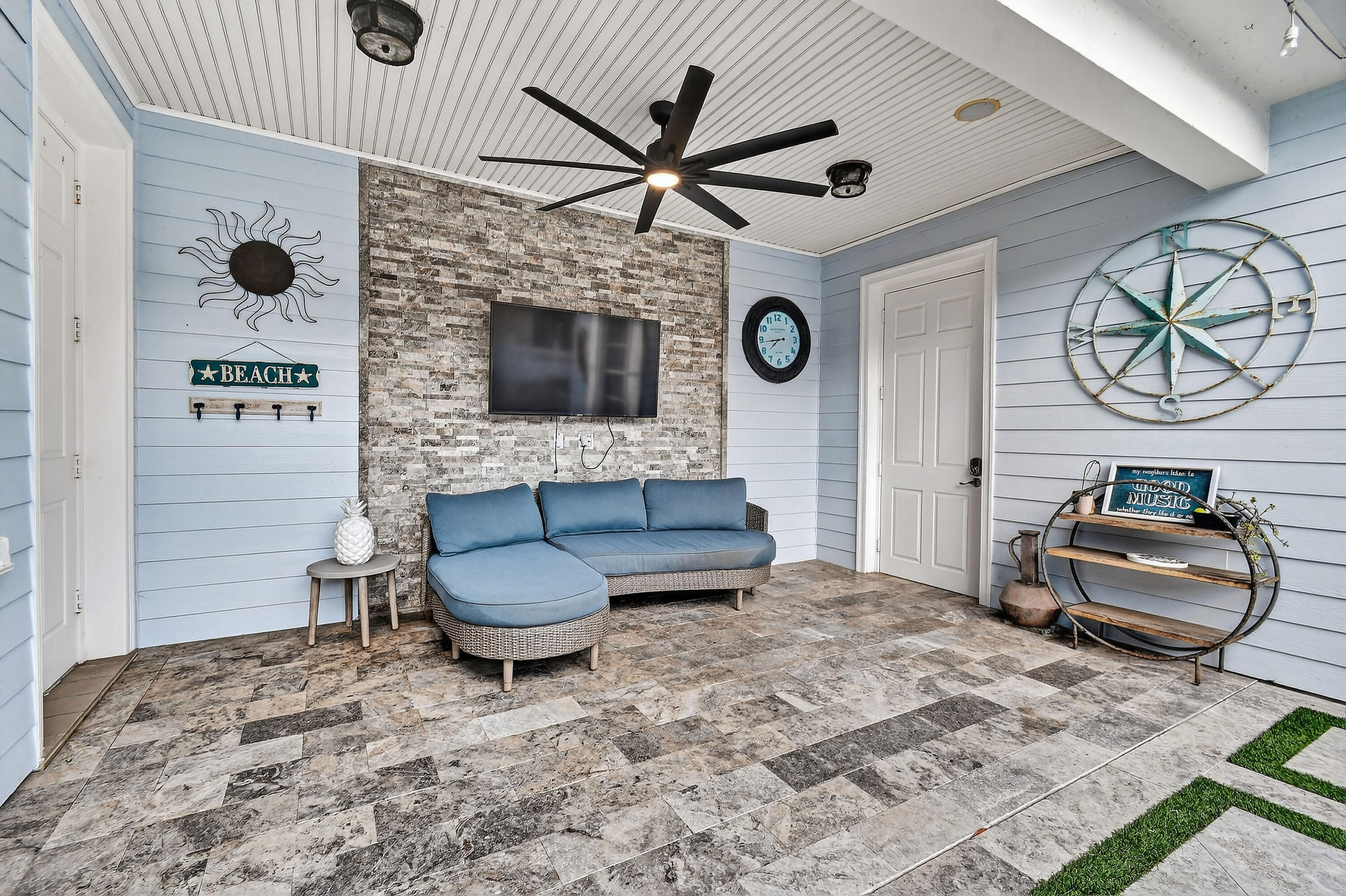 NEWHAVEN 7B PH 2 - Residential