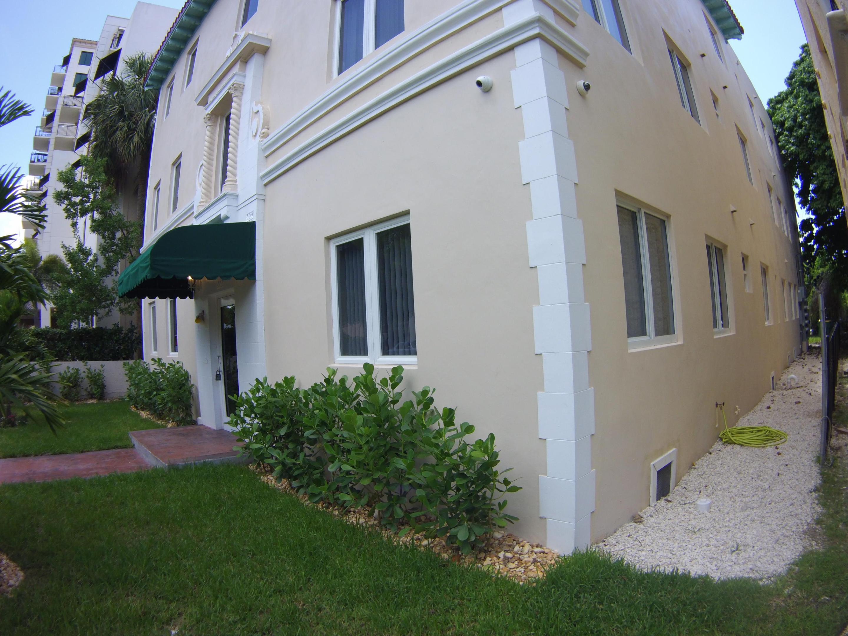 C GAB DOUGLAS SEC - Residential Lease