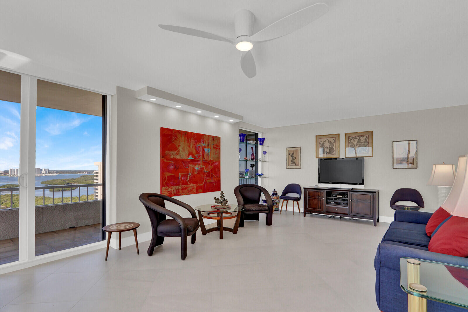 WATER GLADES CONDO - Residential