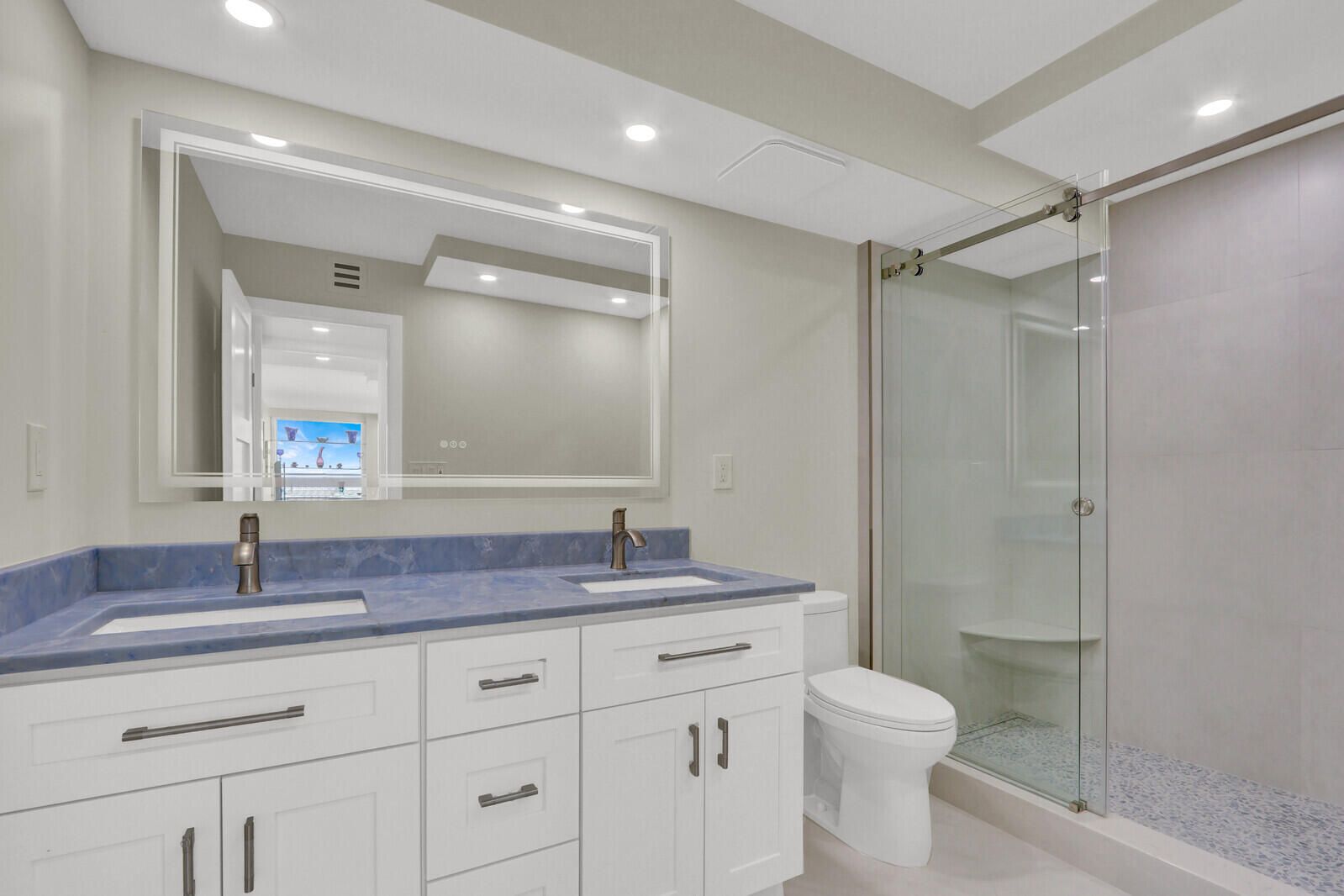 WATER GLADES CONDO - Residential