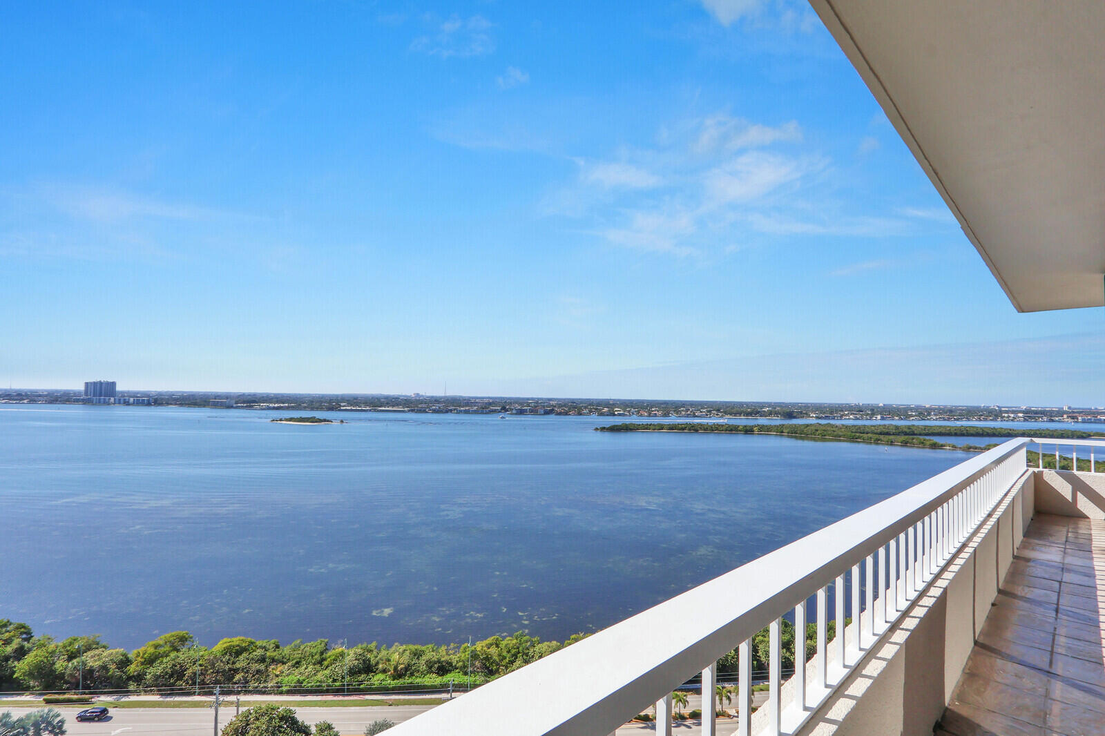 WATER GLADES CONDO - Residential