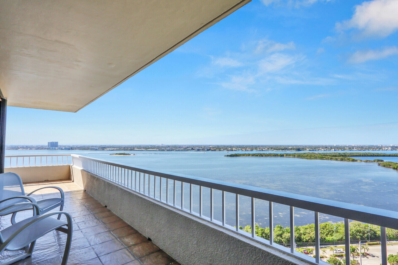 WATER GLADES CONDO - Residential