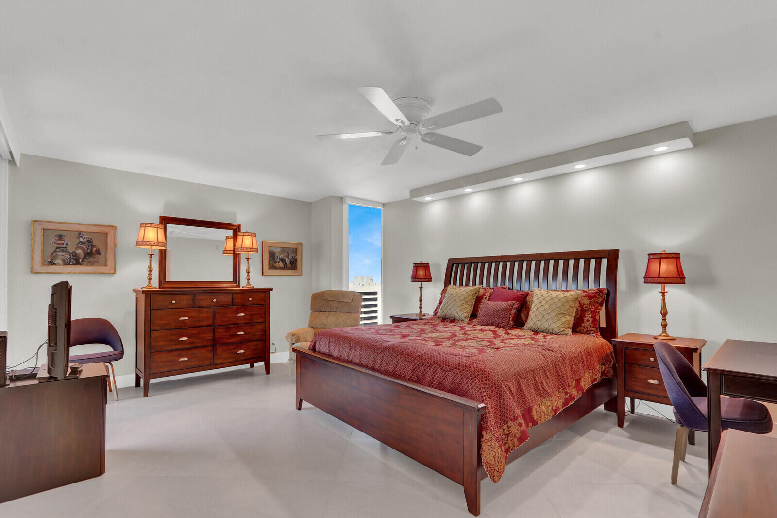 WATER GLADES CONDO - Residential