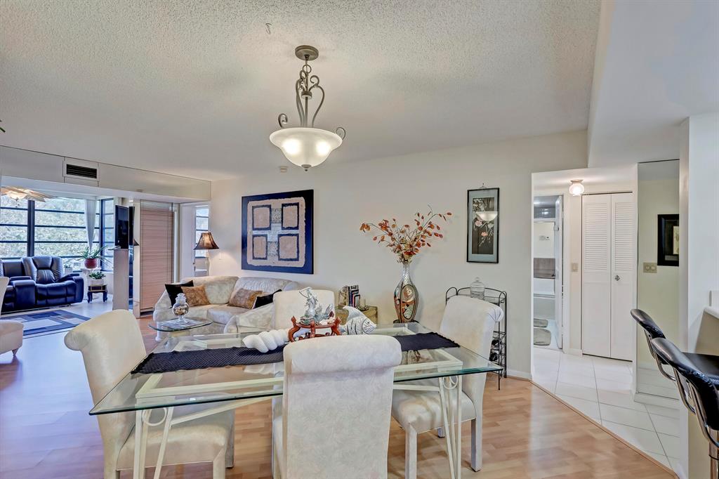 WHITEHALL CONDO OF THE LANDS OF THE PRESIDENT - Residential