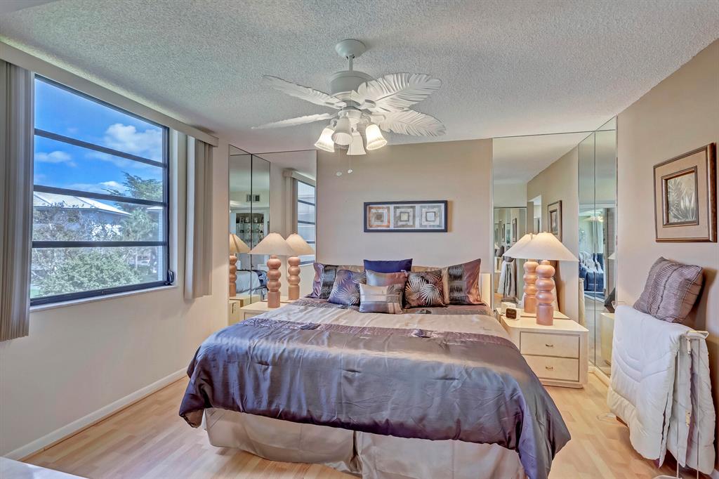 WHITEHALL CONDO OF THE LANDS OF THE PRESIDENT - Residential