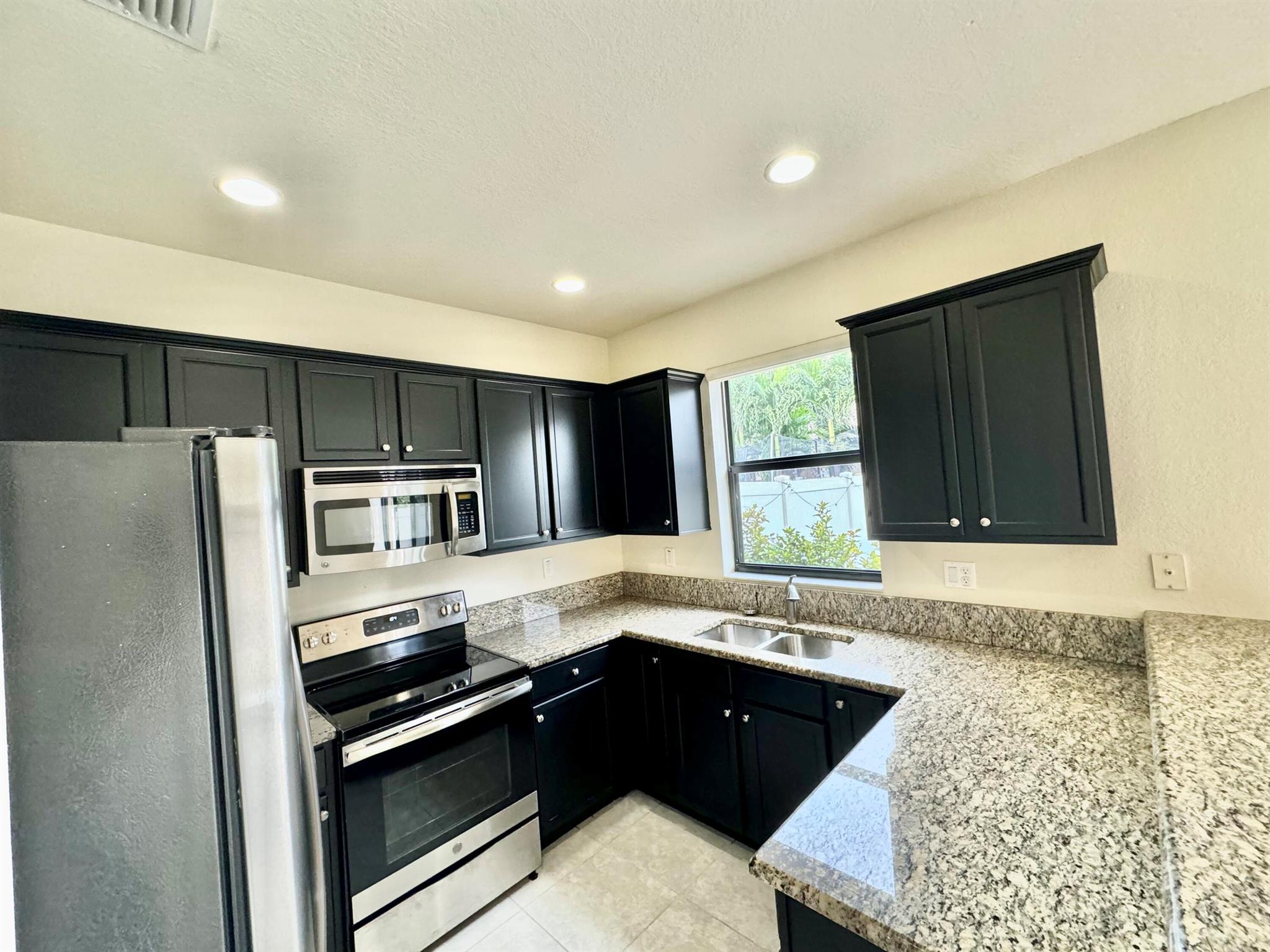 BELLAGIO - Residential Lease