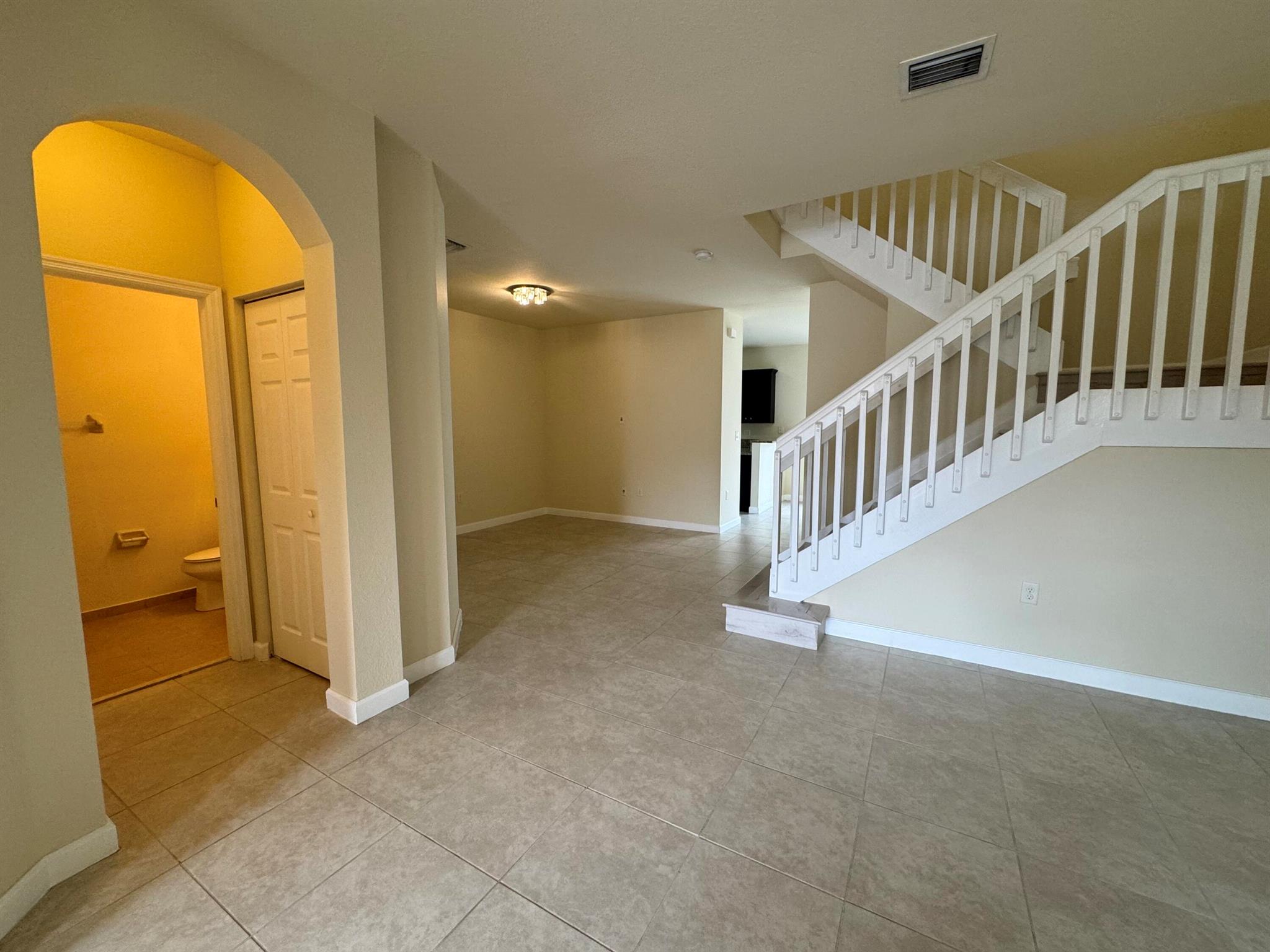 BELLAGIO - Residential Lease