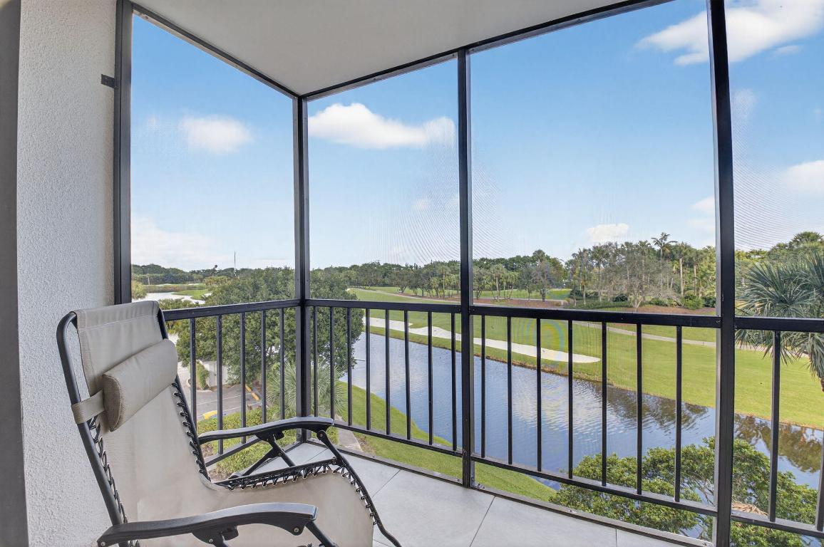 WILLOW WOOD MIDRISE CONDO - Residential