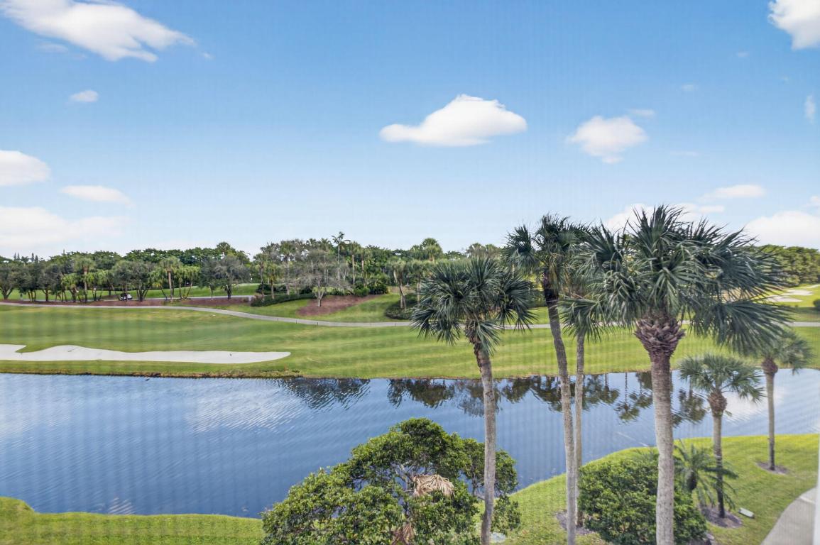 WILLOW WOOD MIDRISE CONDO - Residential