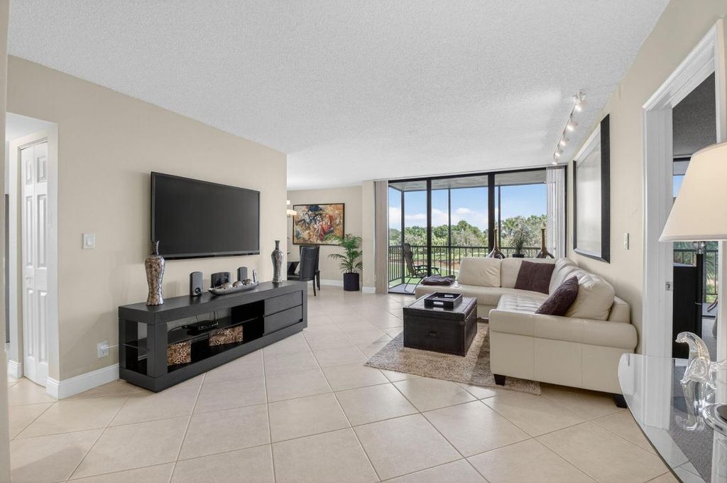 Photo of 6797 Willow Wood Drive #6041, Boca Raton, FL 33434 (MLS # R11153717)