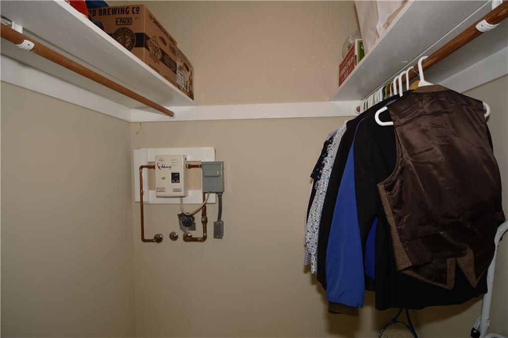 Manor Grove Village One C - Residential Lease