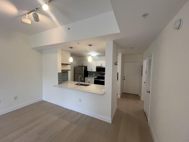 1155 Main Street 209