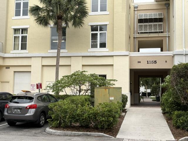 1155 Main Street 209