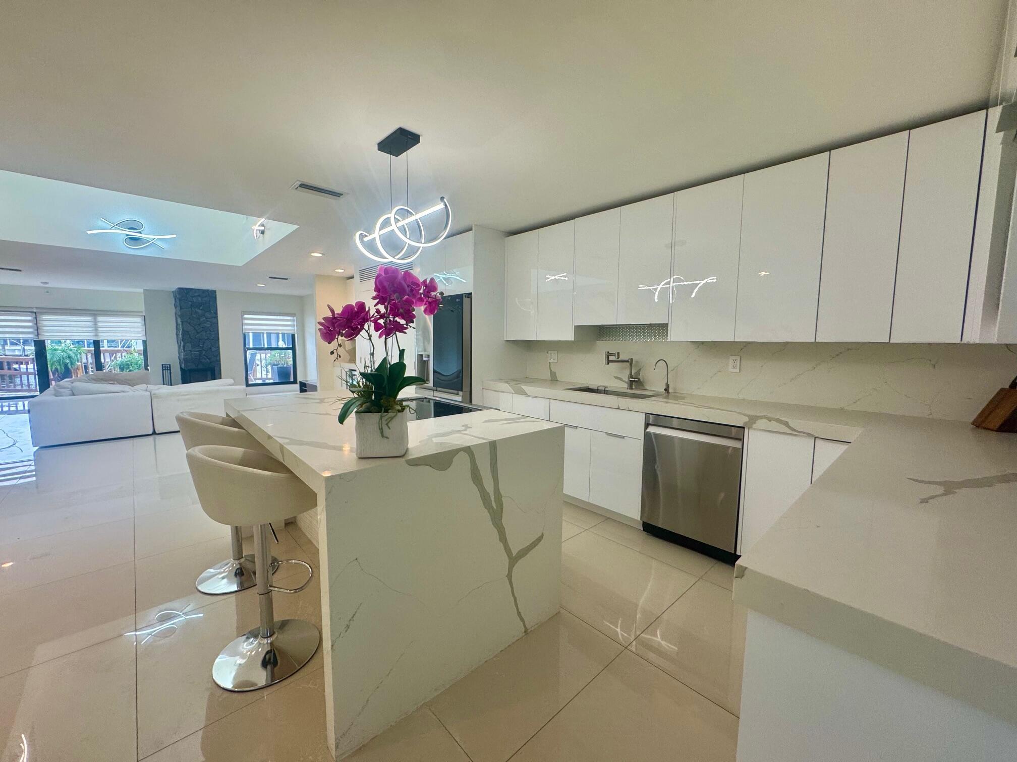 1127 Boca Cove Lane 3