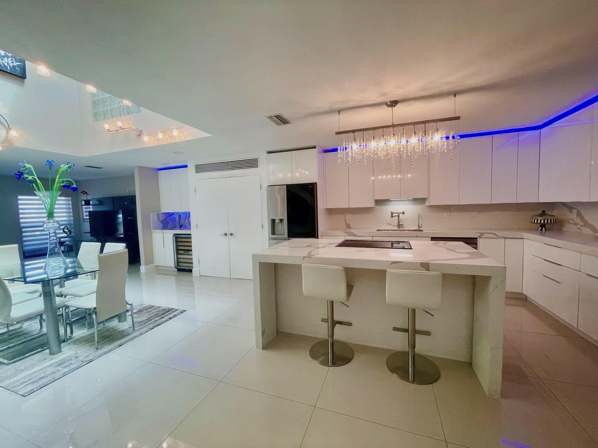 1127 Boca Cove Lane 3