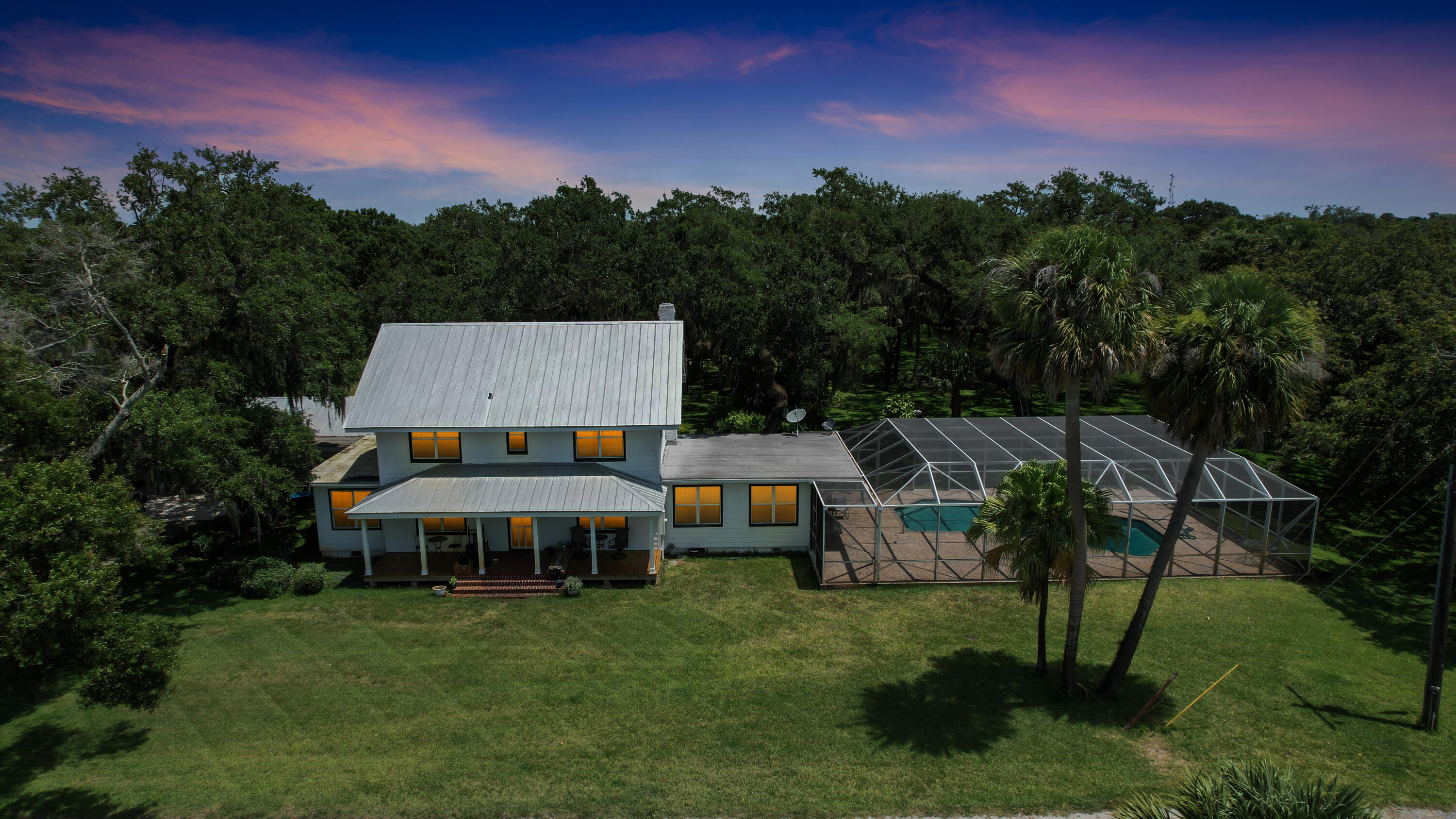 METES AND BOUNDS - Land