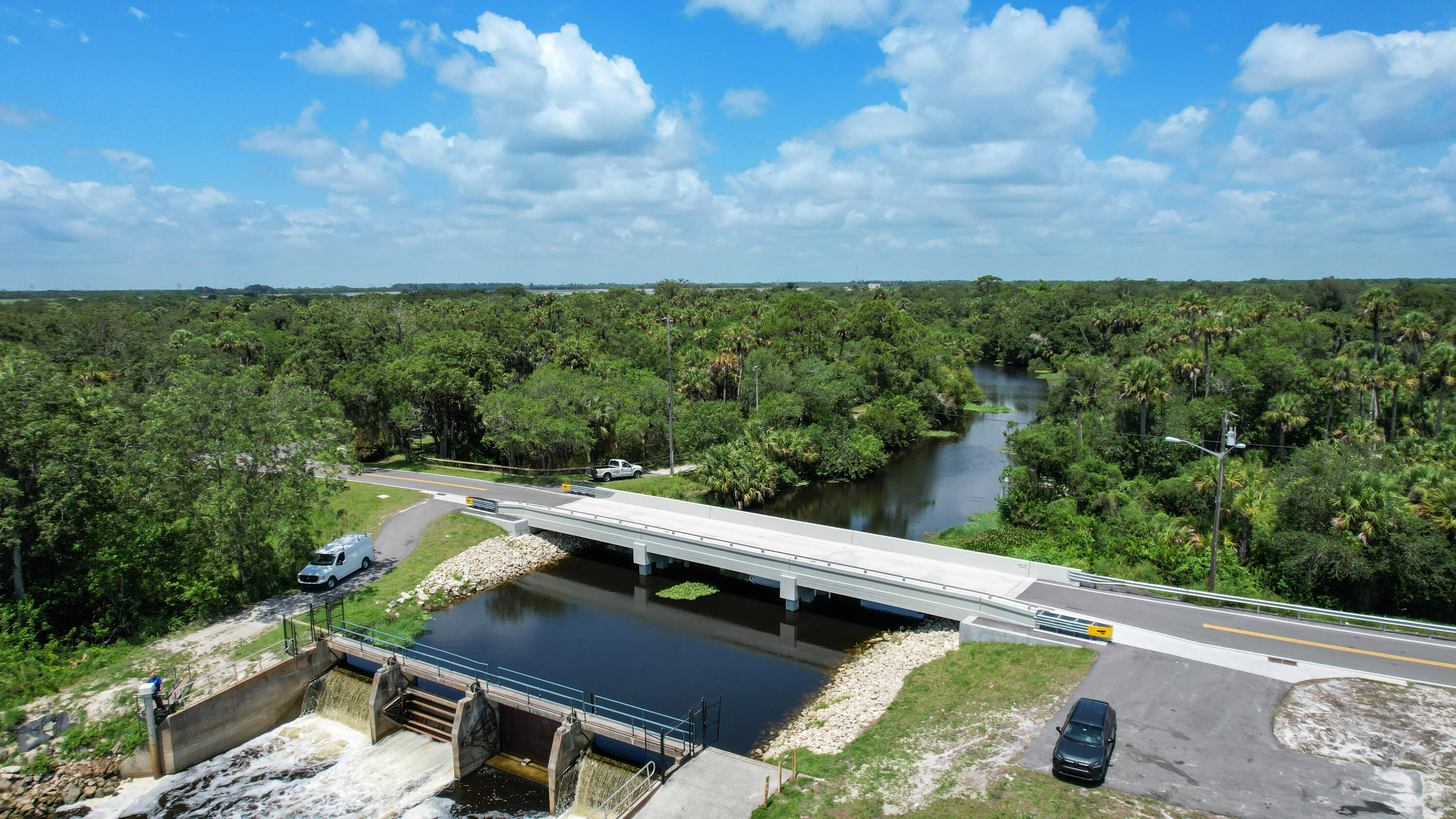 METES AND BOUNDS - Land