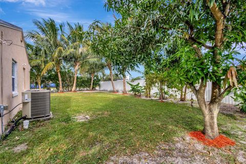 A home in Lake Worth