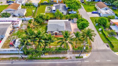 A home in Lake Worth