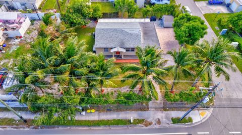 A home in Lake Worth