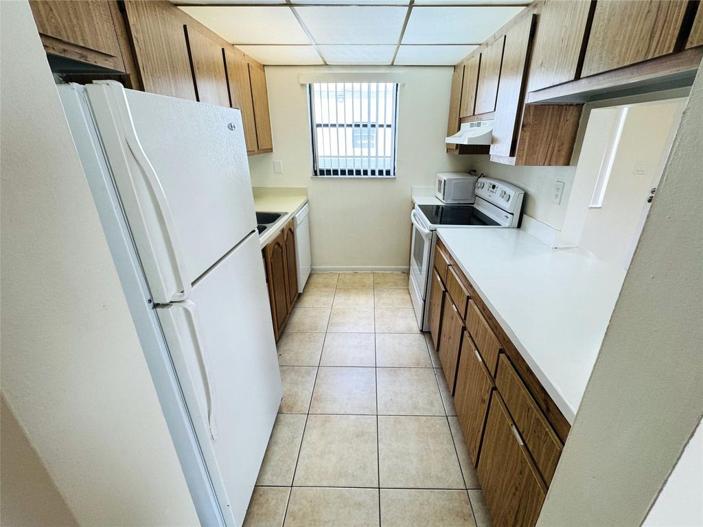 Photo of 1720 N Congress Ave #308, West Palm Beach, FL 33401 (MLS # F10502015)