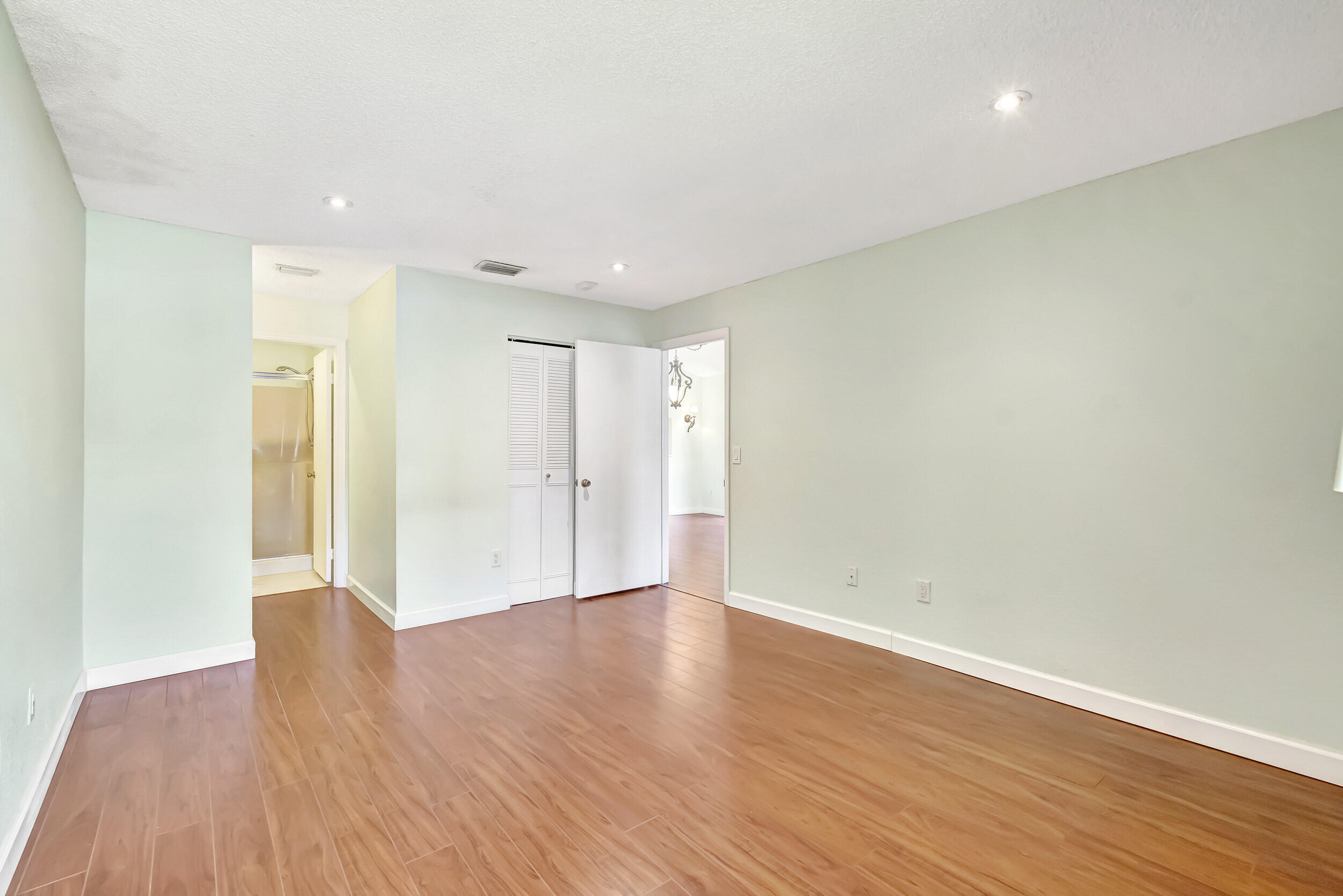 SAN REMO GOLF & TENNIS CLUB CONDO - Residential