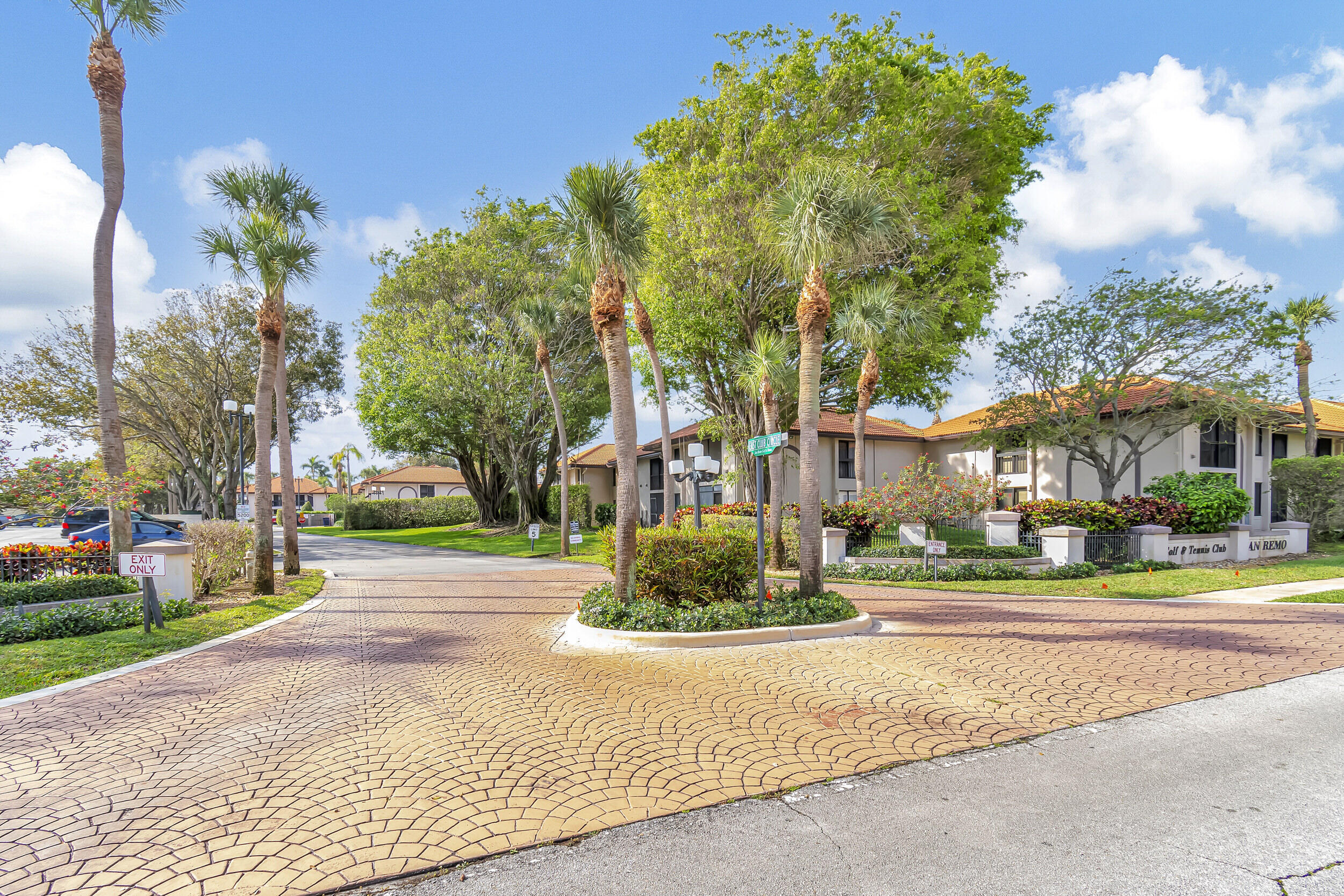SAN REMO GOLF & TENNIS CLUB CONDO - Residential