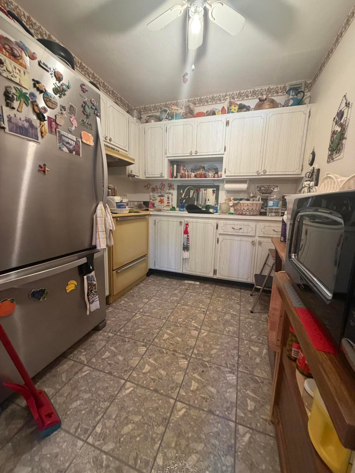 2878 Donnelly Drive 103
